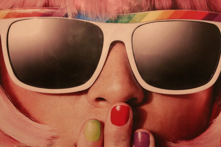 rainbow sunglasses painted nails